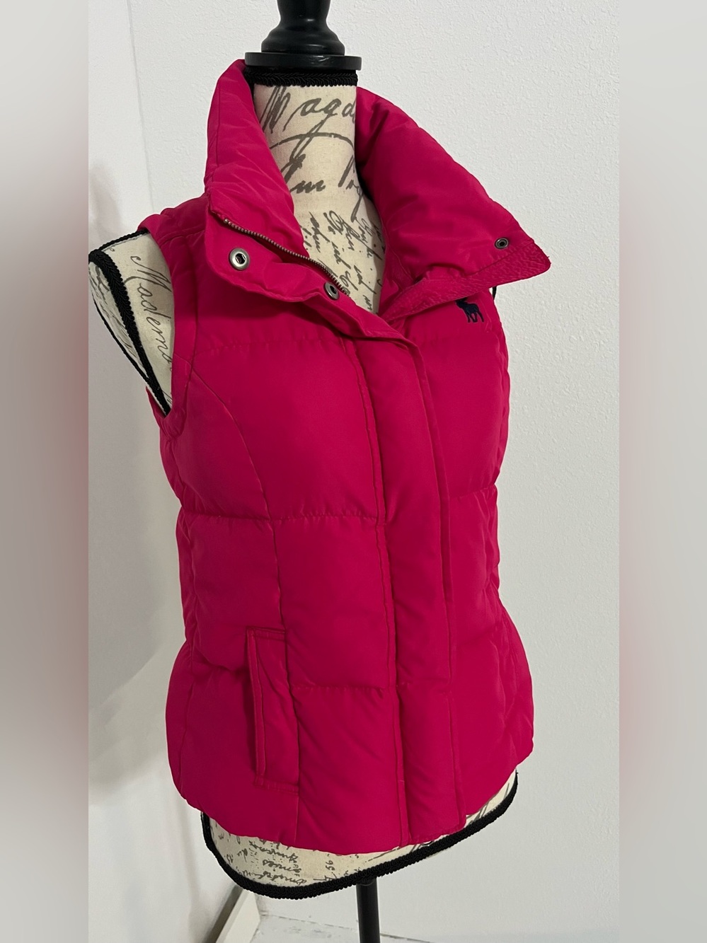 Abercrombie Puffer Hot Pink Quilted Down Puffer Vest - Women